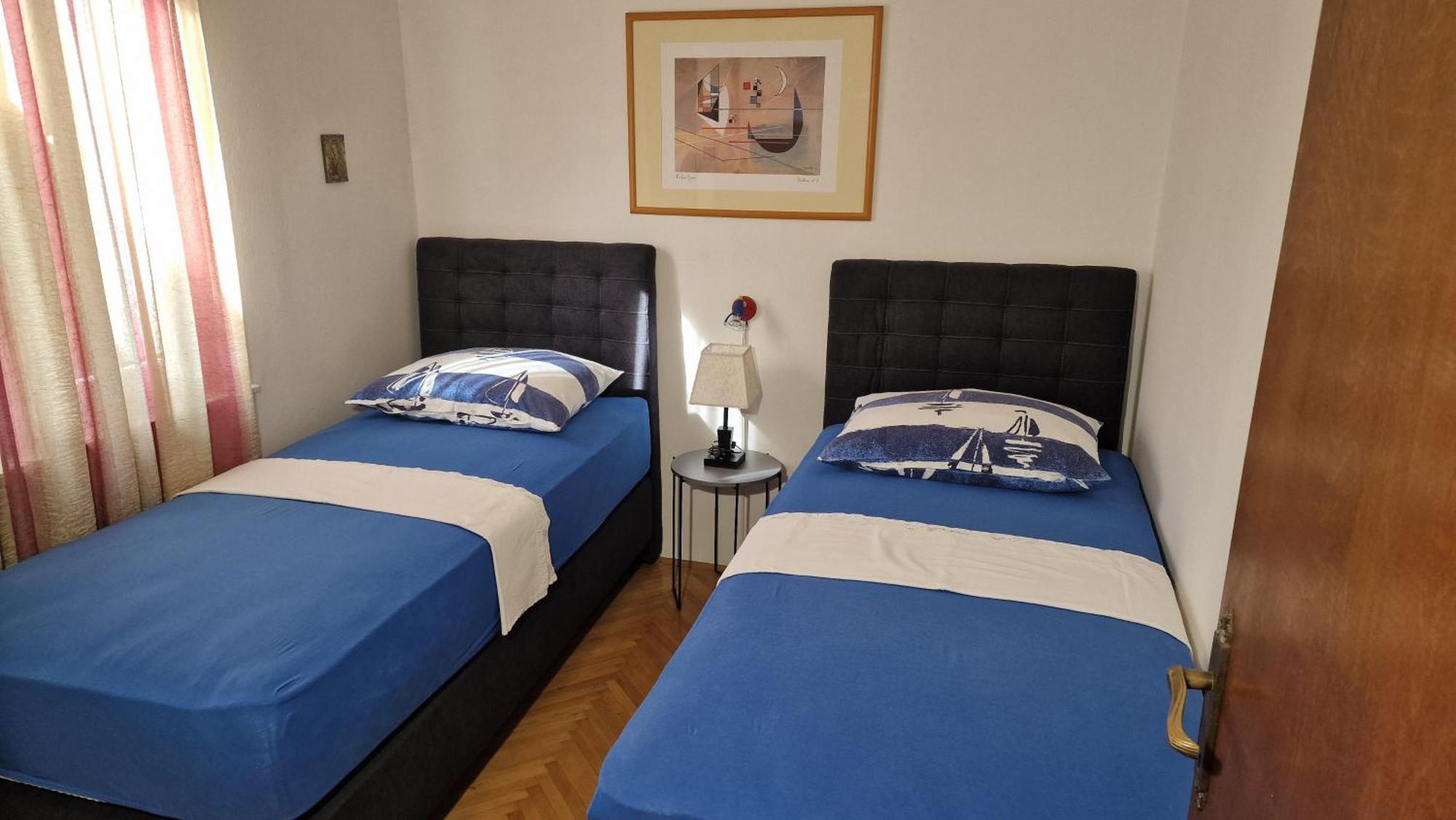 Apartmani Volga Petrcane Esterno foto