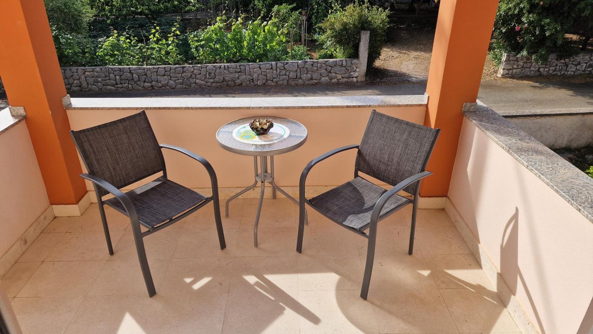 Apartmani Volga Petrcane Esterno foto