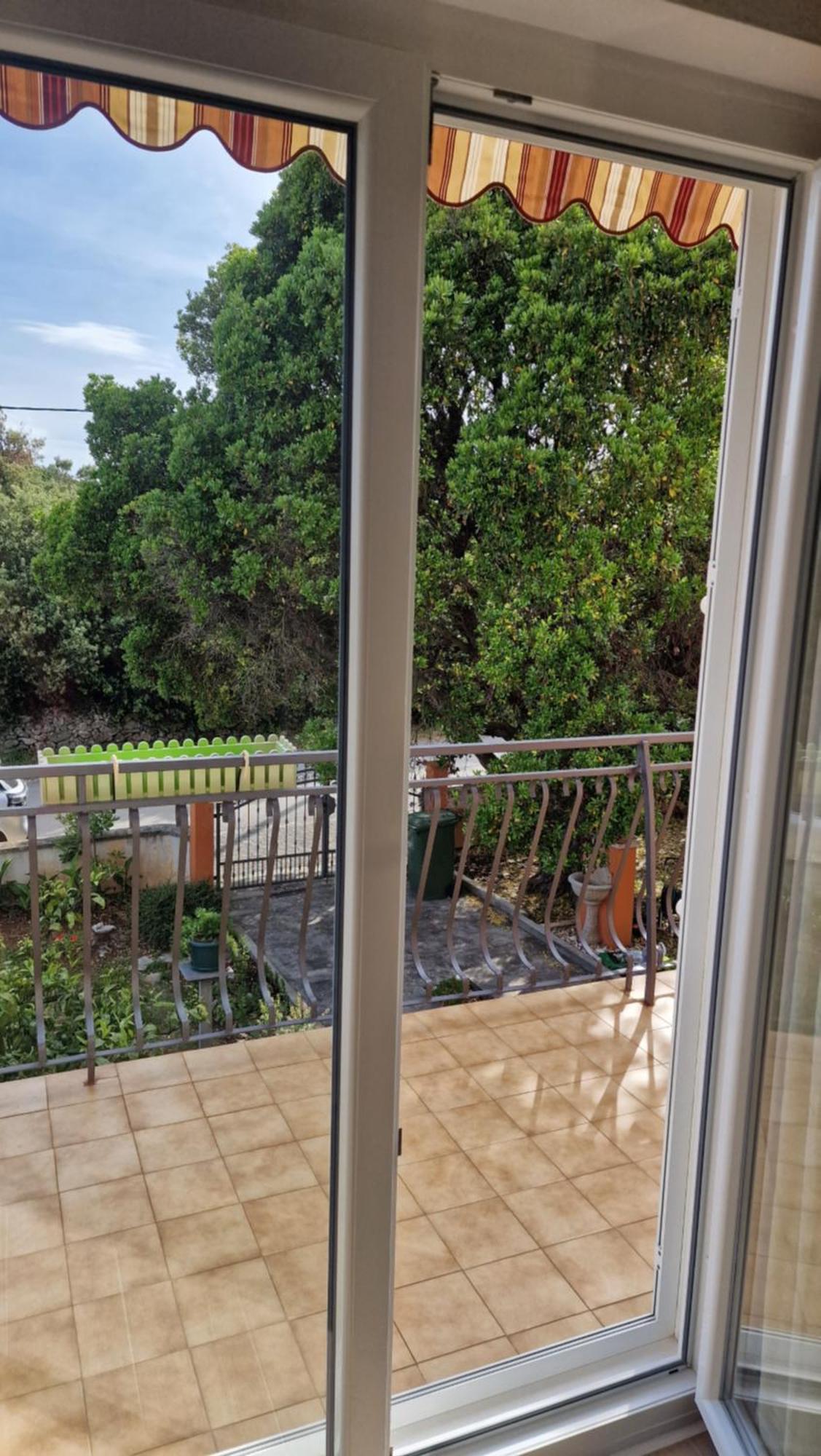 Apartmani Volga Petrcane Esterno foto